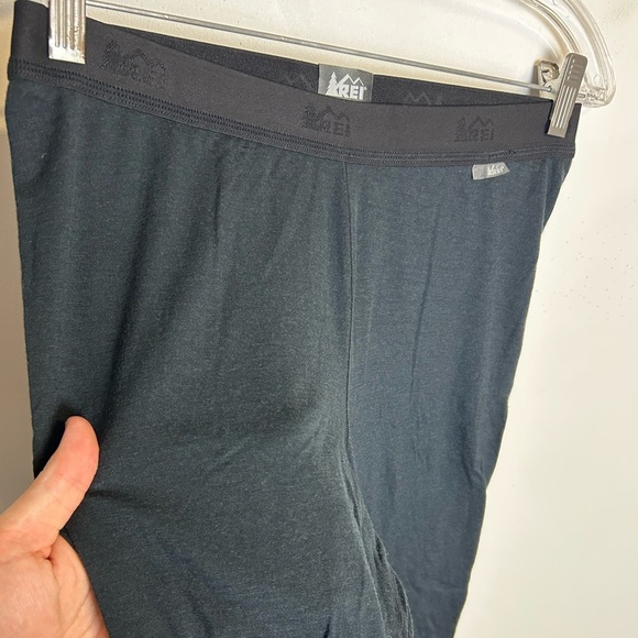 REI pull on Pants 100% Merino Wool Charcoal Gray Size S Men’s Winter Comfy - Picture 2 of 12